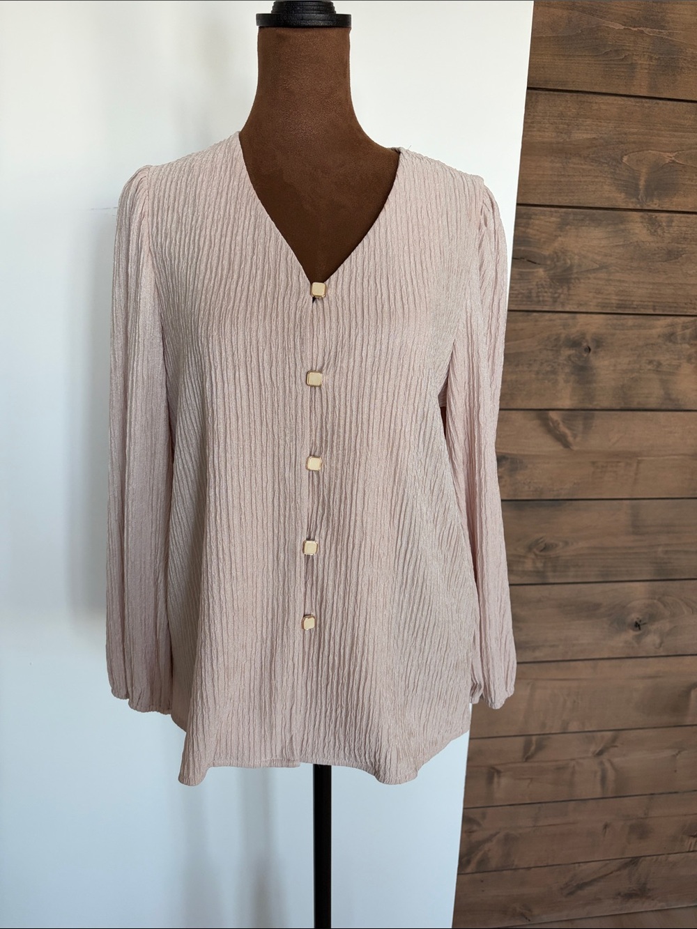 SHEIN Blush Crinkle V-Neck Button Front Blouse